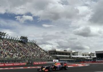 Aquí te presentamos las mejores postales que ha entregado la primera jornada en el Autódromo Hermanos Rodríguez. La Fórmula 1 regresó a México.