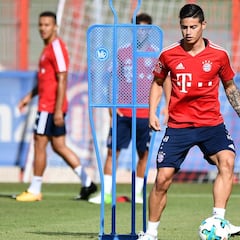 Oficial: James no viaja a Leipzig por problemas en la espalda