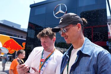 El delantero uruguayo del Liverpool Darwin Núñez, a su llegada al circuito de Barcelona-Cataluña, en Montmeló (Barcelona).