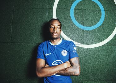 Madueke se ha convertido en este mercado invernal en otro refuerzo para la delantera del Chelsea. Llega procedente del PSV Eindhoven tras el apgo de 35 millones de euros.