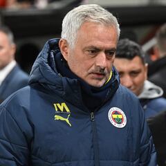 Mourinho será operado de la vesícula