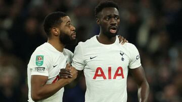 Jenas cuestiona el lenguaje corporal de Davinson Sánchez