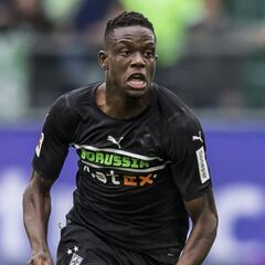 Un objetivo del Barça podría salir al mercado en enero