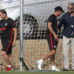 Gil Marín: "Sería muy bonito que James jugara en el Atlético"