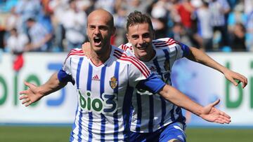 Basha celebra su gol.