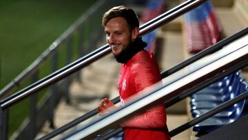 Rakitic, sonriente.