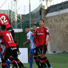 El Mallorca impuso su pegada ante un Málaga muy por encima de Al Thani