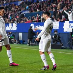 Aprobados y suspensos en el Madrid: Álvaro Rodríguez da una patada en la puerta