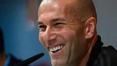 Real Madrid&#039;s French coach Zinedine Zidane attends a press conference after a training session at Valdebebas Sport City in Madrid on December 22,  2017 on the eve of their Liga&#039;s football match against FC Barcelona. / AFP PHOTO / PIERRE-PHILIPPE MARCOU