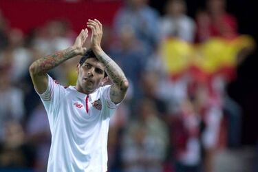 Arsenal want N'Zonzi meaning Banega could return to Sevilla