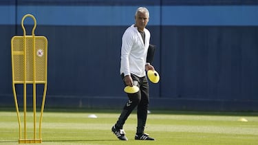 Sergio Pellicer huye de polémicas: “López Toca es uno de los mejores árbitros de la categoría”