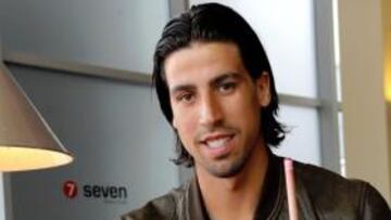 <b>¡POR FIN! </b>Sami Khedira viaja hoy a Madrid, pasará el reconocimiento médico y firmará su contrato..