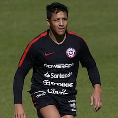 Alexis Sánchez revivió su penal histórico en amistoso de la Roja