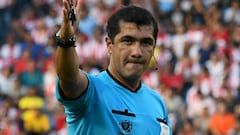 Así es Roddy Zambrano, el árbitro del Bolivia - Perú de Copa América