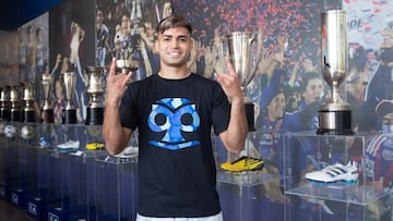 Otro refuerzo para la U