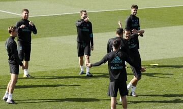 El Madrid prepara el partido ante la Real Sociedad de Carlos Vela