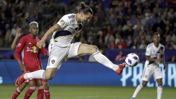 The new fantasy of Zlatan: He assists himself and scores