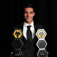 Raúl Jiménez, jugador del año elegido por sus compañeros