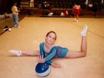 Irenka Barud, en sus años en la gimnasia rítmica. 