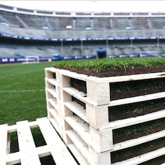 El último adiós del Calderón, así se va retirando su hierba