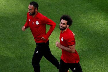 Mo Salah almost certain to face Uruguay, says Héctor Cúper