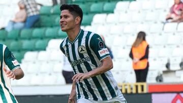 Jorman Campuzano en un partido del Giresunspor.