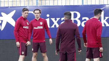 03/04/17 ENTRENAMIENTO DEL ATLETICO DE MADRID GRIEZMANN TORRES SIMEONE
