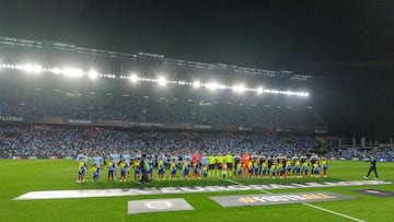 Imagen del Estadio de Balaídos en los prolegómenos del partido de vuelta de la eliminatoria de playoff de la Europa League entre el Celta y el PAOK.