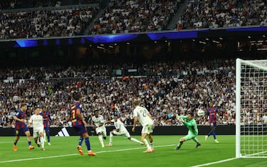 Fermín marca el 1-1 al Real Madrid. 