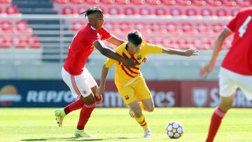Momento del partido entre el juvenil del Barcelona y el del Benfica en la Youth League.