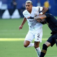 Julian Araujo: "Mi corazón está con México"