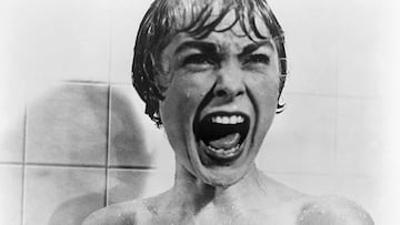 No quedan muchas cosas que escribir sobre Psicosis. Es una de las mejores pel¨ªculas de ?miedo? de la historia del cine, de uno de los mejores directores de suspense de la historia del cine, Alfred Hitchcock. Tiene varias escenas ic¨®nicas repetidas e imitadas en a?os posteriores, como el famoso asesinato a pu?aladas (inevitable no pensar en su banda sonora) en la ducha de la supuesta protagonista de la pel¨ªcula, Janet Leight.