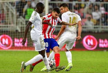 Correa, durante el partido contra el Real Madrid.