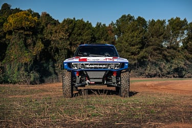 Santana Motors se apunta al Dakar con Jesús Calleja