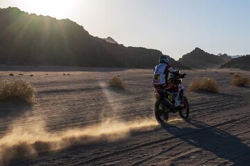 El piloto Ross Branch, compite durante la etapa 11 del Rally Dakar 2024 entre Al-Ula y Yanbu.