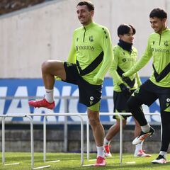 La Real empieza a preparar el camino de su remontada