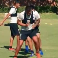 Así fue la primera práctica de Javier Parraguez en Colo Colo