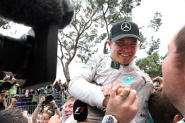 Nico Rosberg celebrando su victoria en el Gran Premio de Mónaco.