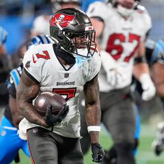 Will Bucky Irving play for the Buccaneers against the Chargers? NFL injury update