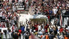 El Rayo celebra su ascenso de la 10-11.