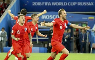 From left, Kieran Trippier, Vardy and Harry Kane celebrate England's penalty shoot-out win over Colombia.