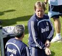 Schuster recupera a Guti y descarta a Saviola