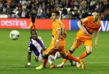Manucho, Juan Bernat y Javi Fuego.