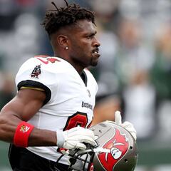 Antonio Brown anuncia regreso a la NFL con los Baltimore Ravens