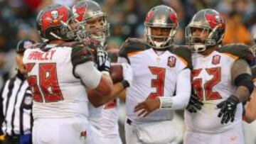 Jameis Winston pasó para 5 TDs en el partido contra los Philadelphia Eagles.