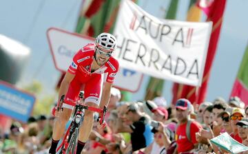 Jesús Herrada líder de la Vuelta.