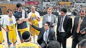 <b>PROBLEMAS. </b>El MMT Estudiantes ha cosechado diez derrotas en sus once últimos partidos de Liga.