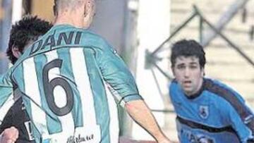 <b>CASTA DE GOLEADOR. </b>Dani marcó su quinto gol en esta Liga. Fue un tanto de pichichi.