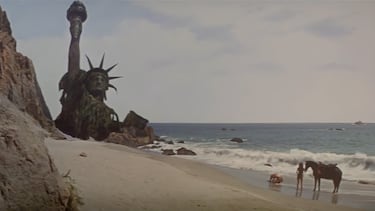 Así era el final alternativo y más optimista de ‘El Planeta de los Simios’ que nunca fue