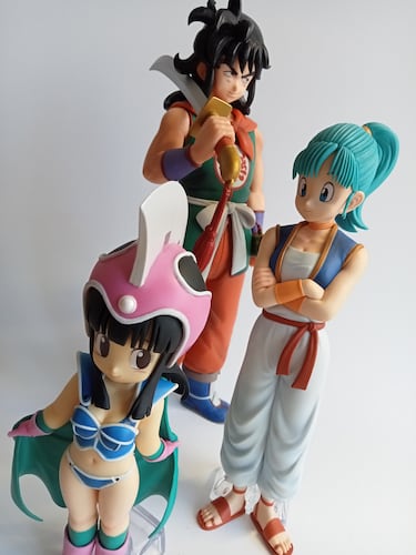 El triángulo amoroso más divertido de ‘Dragon Ball’ en estas geniales figuras de Yamcha, Bulma y Chi-Chi